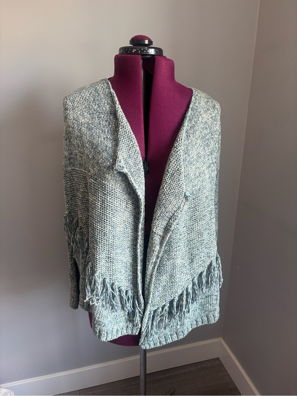 Open-Front Fringe Knit Poncho - Heather Gray